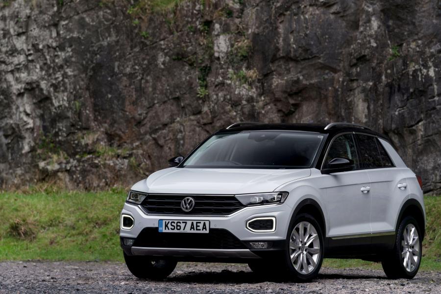  Volkswagen T-Roc 2017 года  (UK) (фото 34 из 40)
